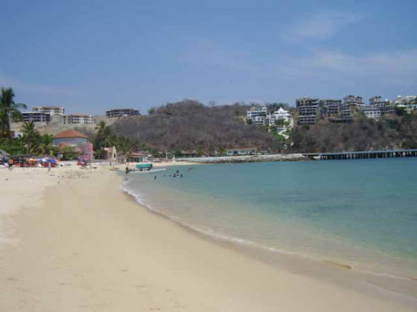 Huatulco beach